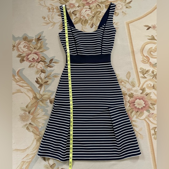 Flirty, navy blue and white striped fitted dress by French connection size 2 - Picture 7 of 9